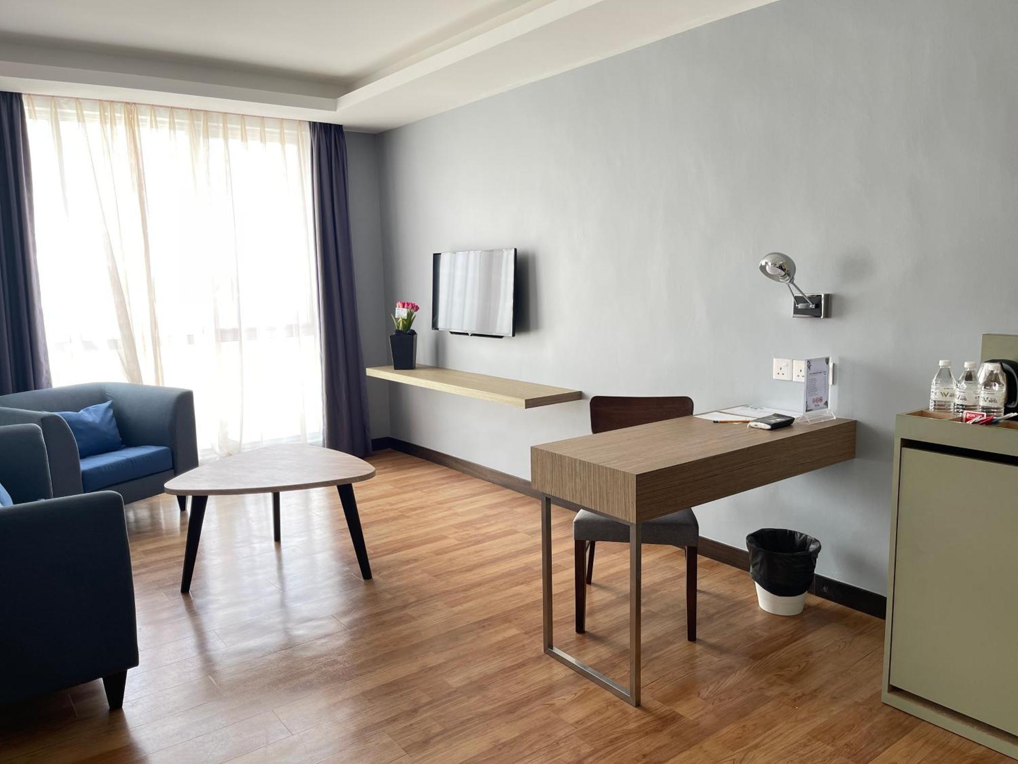 Win Hotel Sibu Exterior photo